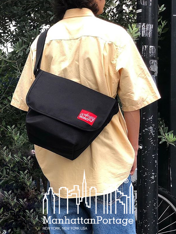 Manhattan Portage Casual Messenger Bagマンハッタンポーテージ カジュアル メッセンジャー バッグ【アテンションカード(証明書)】当店で扱っておりますManhatt