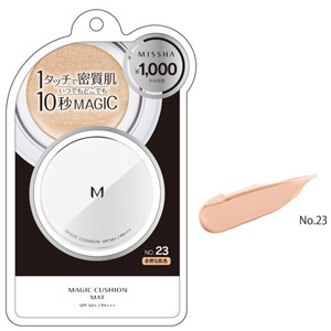 【発売元・製造元】 ミシャ ジャパン 【商品詳細】 ひと塗りで肌悩みをしっかりカバー！ 柔らかいクッションに液状のファンデーションが染み込んでおり、付属のパフにつけて肌にぽんぽんするだけで、簡単にベー