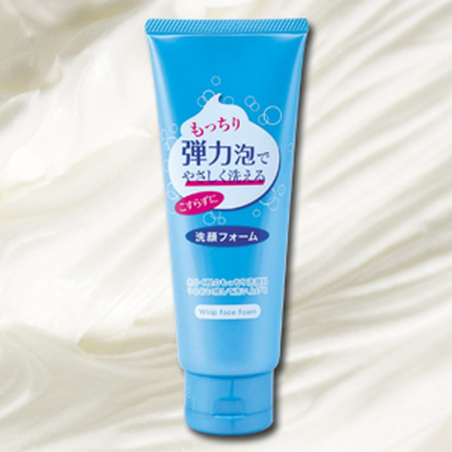 少量でもっちり泡の洗顔フォーム細かな泡が肌を優しく包み汚れをすみずみまで洗い流します。洗い上がり超しっとりタイプ。